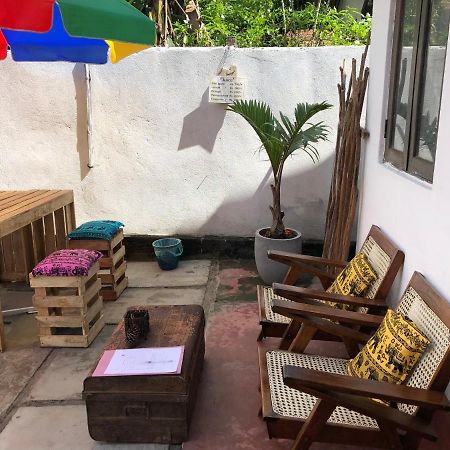 Haus 35 Bed & Breakfast Weligama Exterior photo