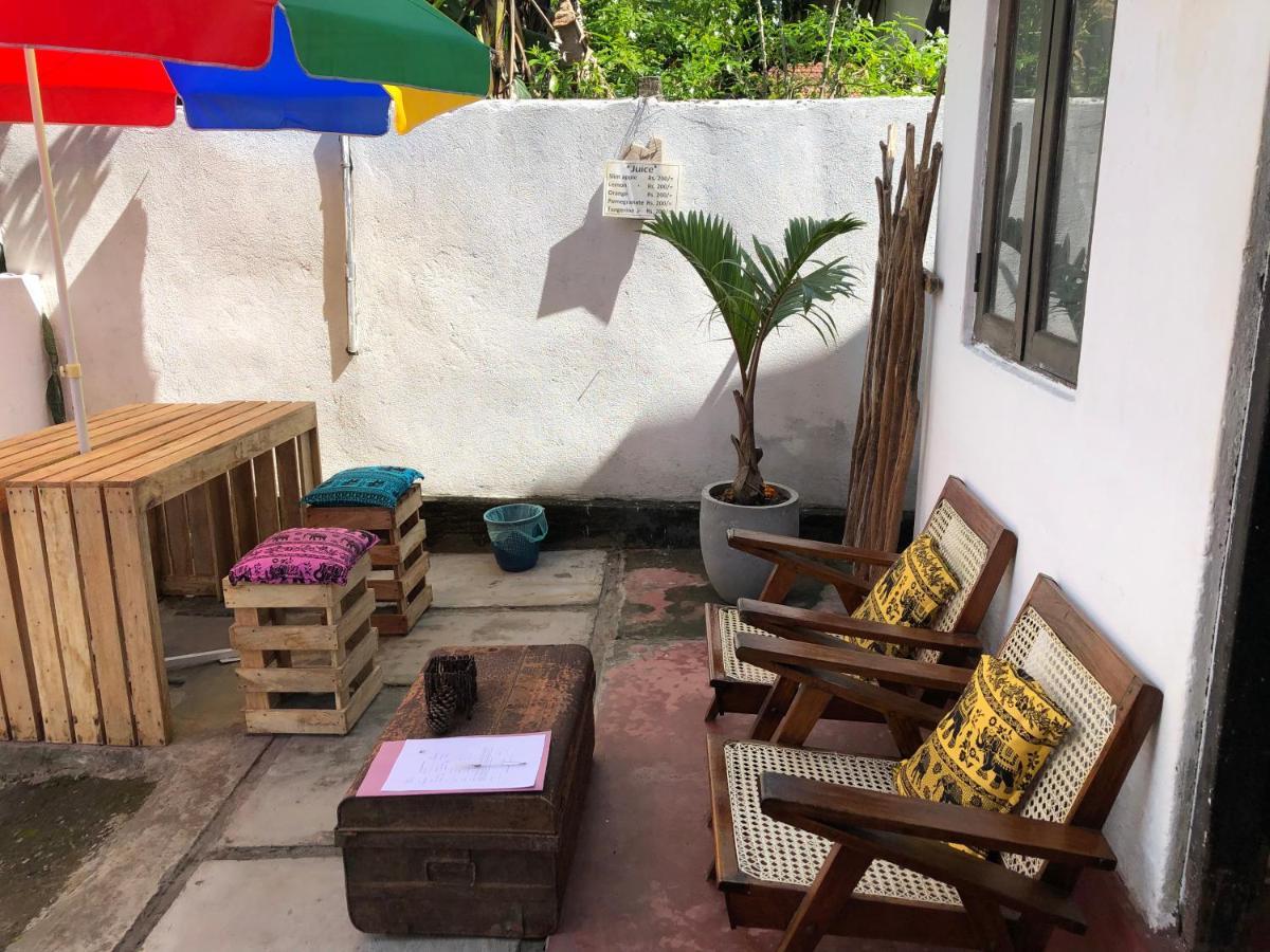 Haus 35 Bed & Breakfast Weligama Exterior photo